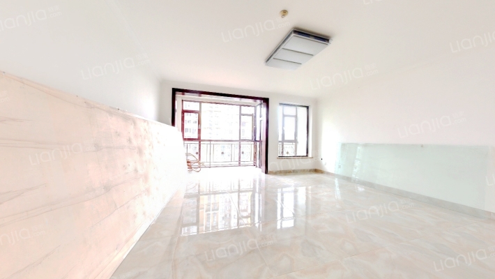 国际城三期二手房实景图