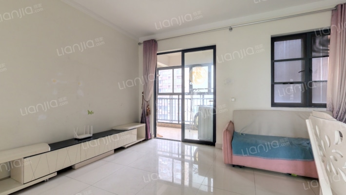 沿海丽水佳园二手房实景图