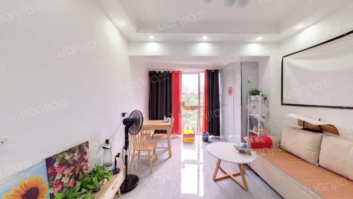 东湖雅苑二手房实景图