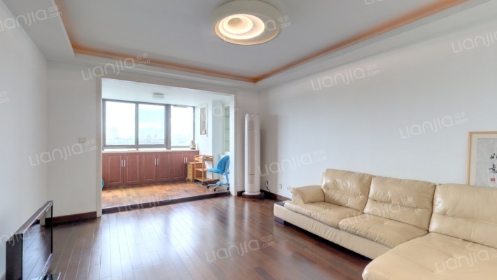 海上华庭二手房实景图