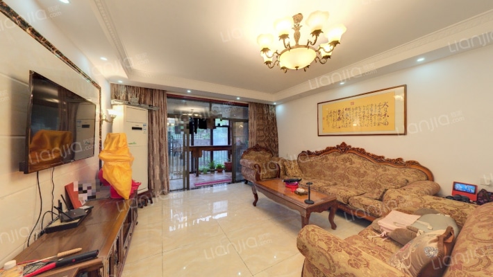 卓越麓山别墅二手房实景图