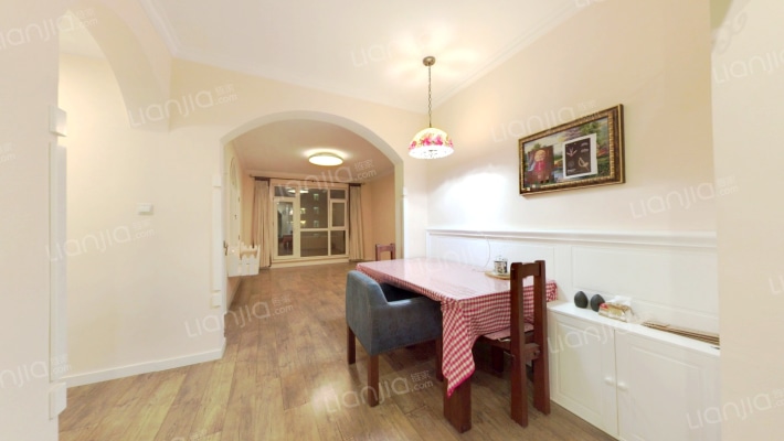 远洋戛纳小镇一期二手房实景图