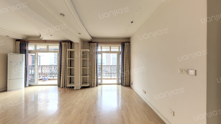 皇冠东和二手房实景图