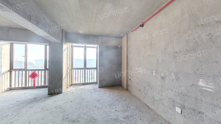 鑫远紫樾香山II期二手房实景图