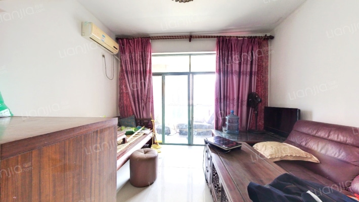 熊猫国际三期二手房实景图