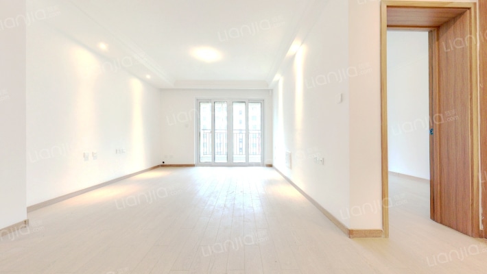 四季春晓花园二手房实景图