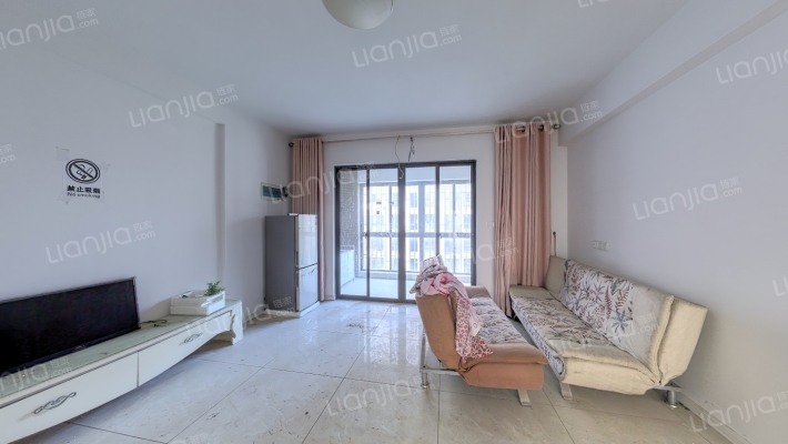 蔚蓝海岸二手房实景图