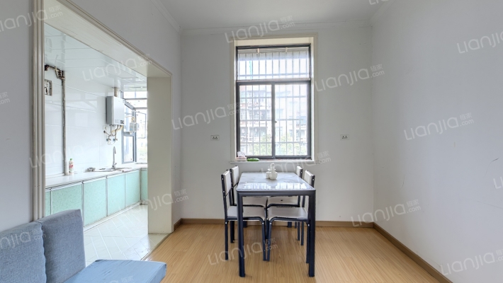 康宁社区二手房实景图