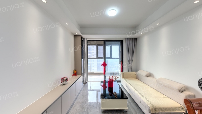 新旅明樾府二手房实景图