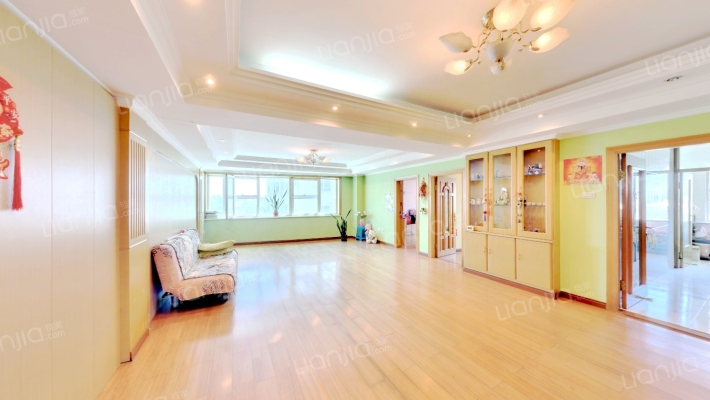 东方明珠公寓二手房实景图