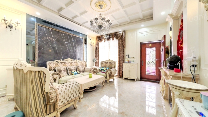 嘉利华府庄园四区二手房实景图