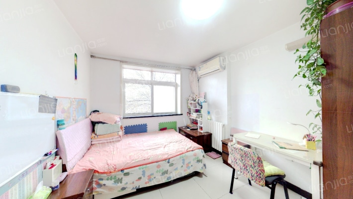 恒山里二手房实景图