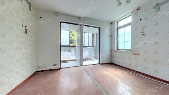 飘鹰锦和花园(别墅)二手房实景图