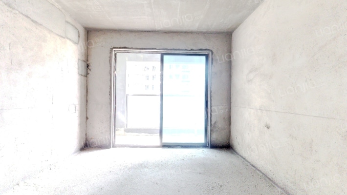 中交和风春岸二手房实景图