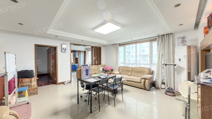 怡海家园二手房实景图