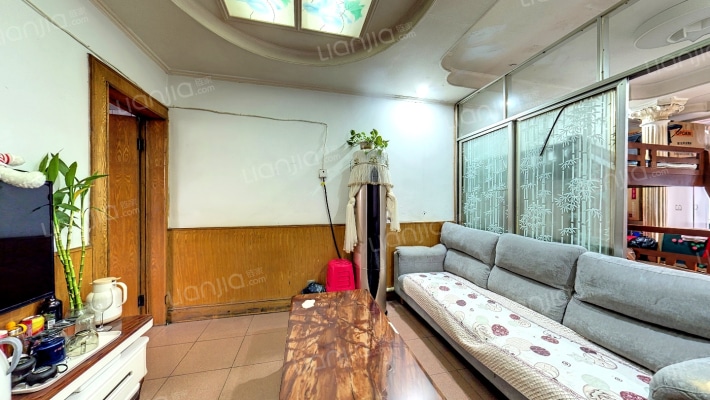 昭忠祠街67号二手房实景图