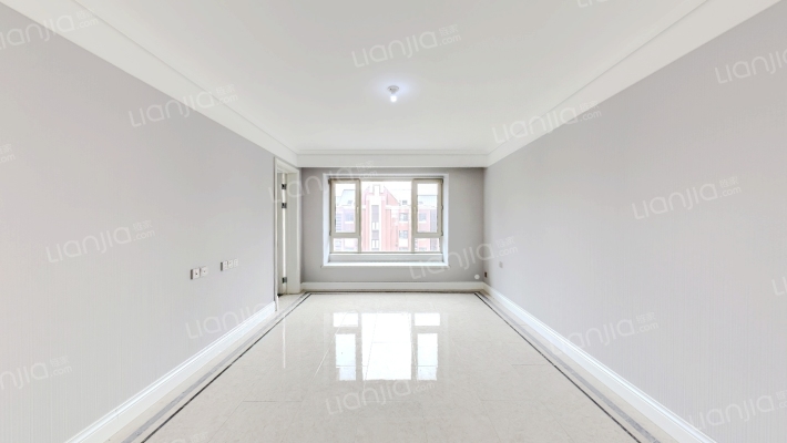 万科翡翠大道北苑二手房实景图