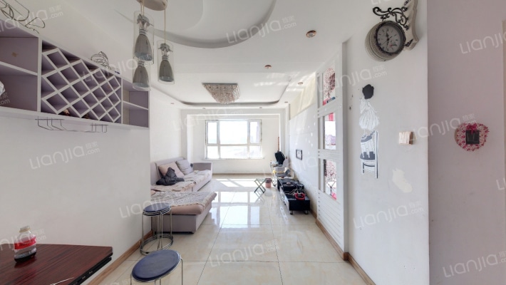 塞纳阳光A区二手房实景图