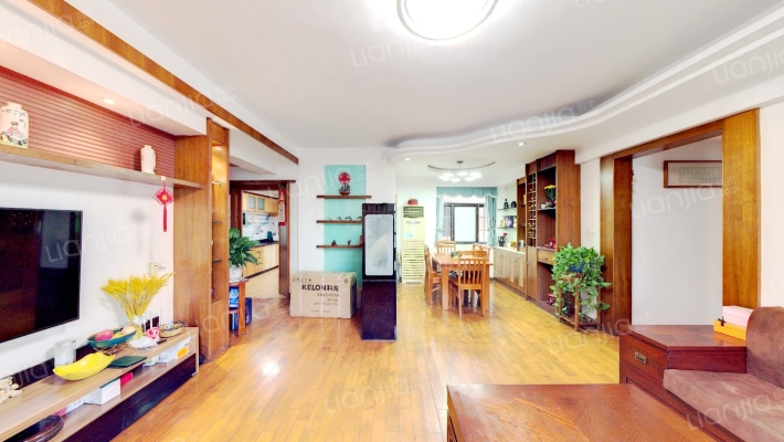 东逸豪园二手房实景图