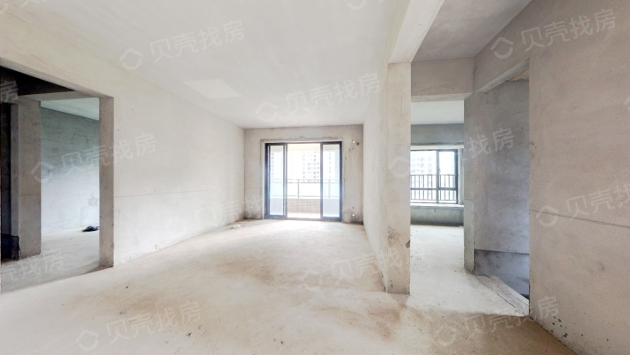 惠州惠城方直东岸4室2厅125.63平米二手房价格215万，单价17114元/平米