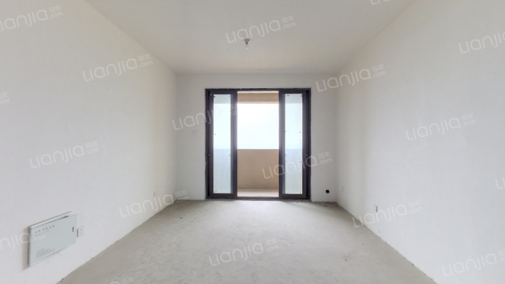 塞纳公馆二手房实景图