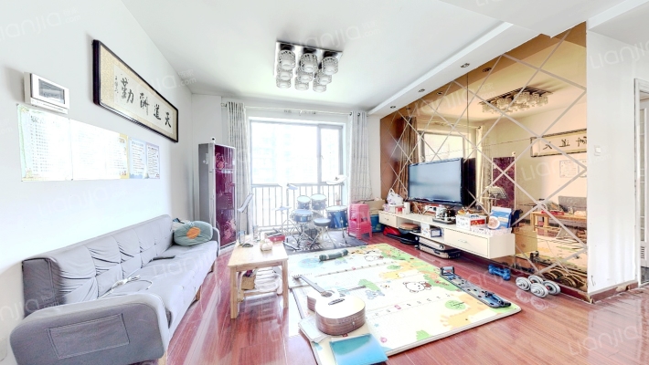 顶琇晶城二手房实景图