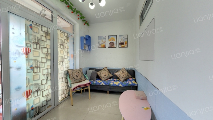 绿都丹石街区二手房实景图