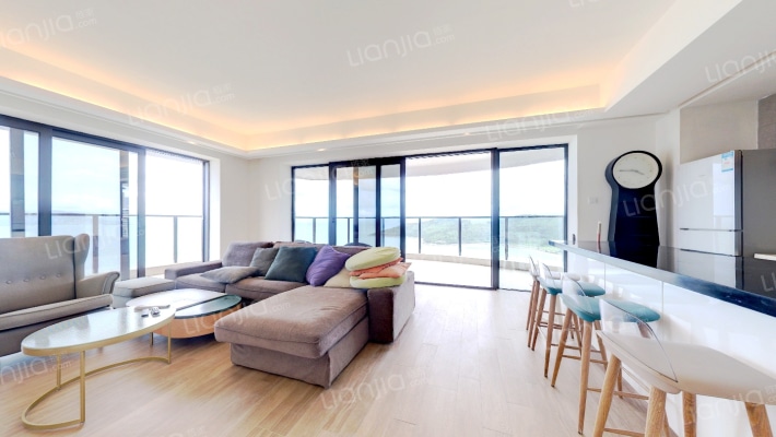 华润小径湾一期二手房实景图