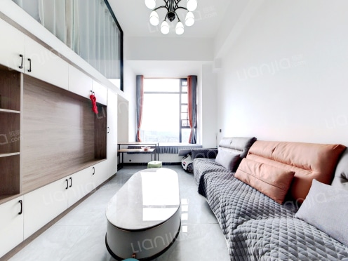 整租·乐视界广场 3室1厅 跃层 南