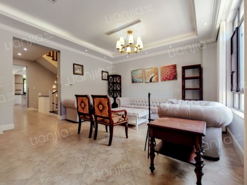 整租·中信森林湖棕榈园 5室3厅 南