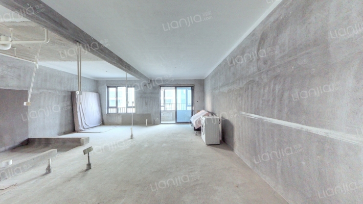 国贸凤凰原1期二手房实景图