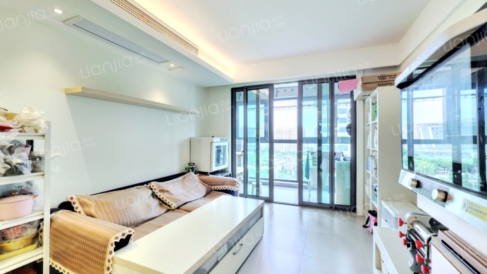 西郊美德苑二手房实景图