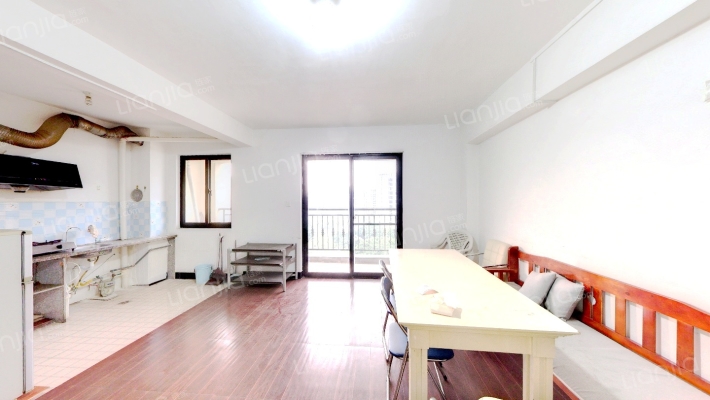 金辉伯爵山二手房实景图