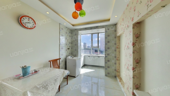 華天佳苑湖西小區二手房实景图