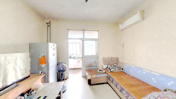 三鹿宿舍东区二手房实景图