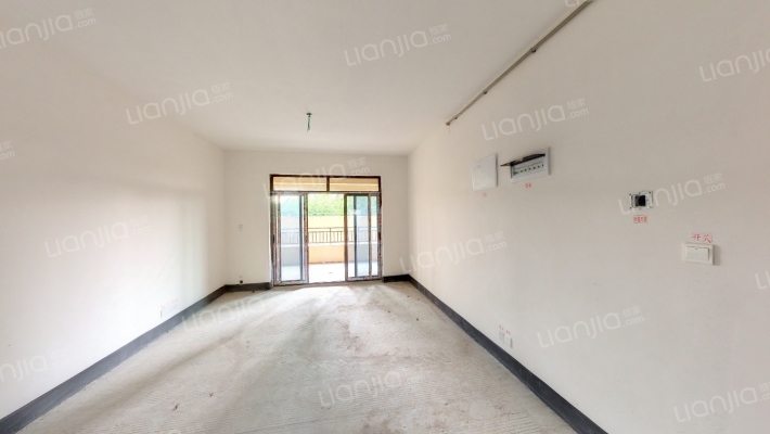 泰德晟景台二手房实景图