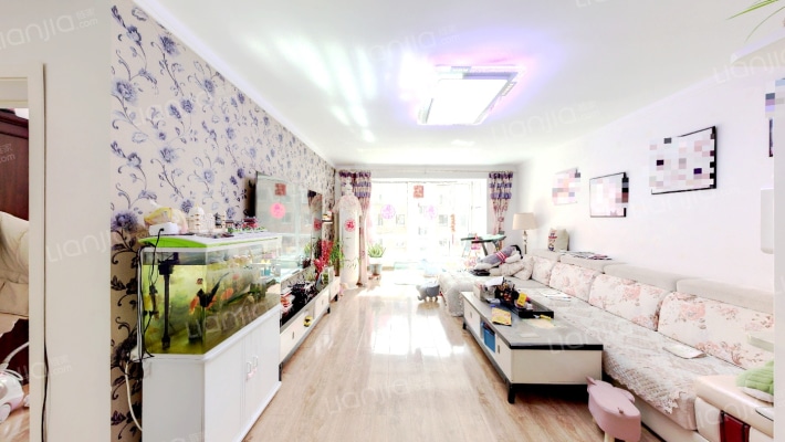 金鹰小区二手房实景图