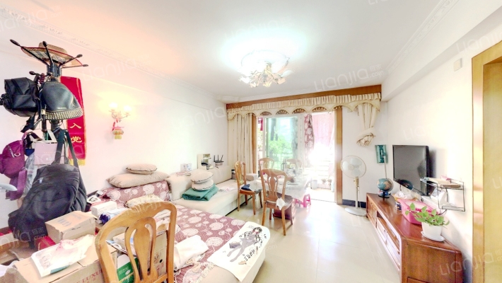 铭爵山庄二手房实景图