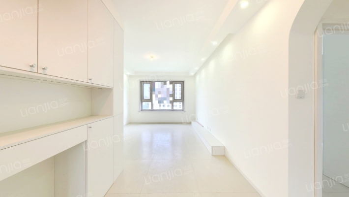 万盛理想国九期二手房实景图