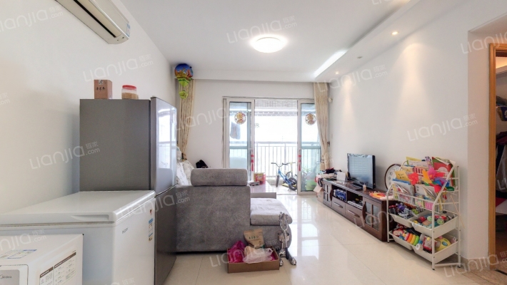 新世界锦云峰二手房实景图