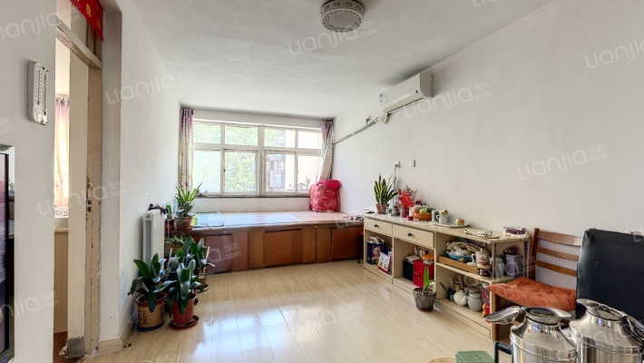 王家村小区二手房实景图