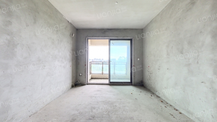 绿地万萃城C组团二手房实景图