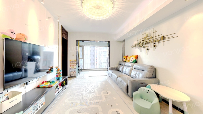 越秀国际金融汇四期二手房实景图