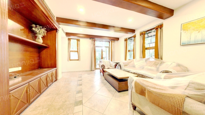 麓山国际水晶岗29号院二手房实景图