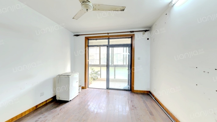 春江花悦园二手房实景图