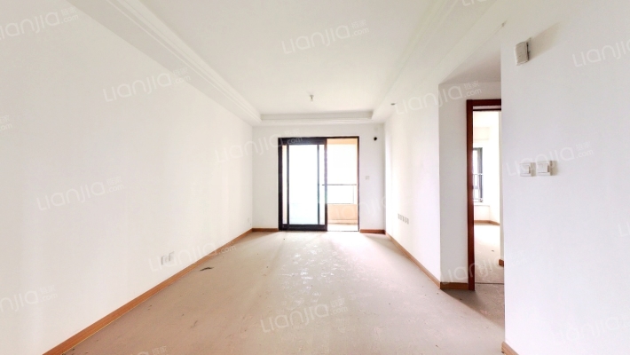 万科城三期二手房实景图