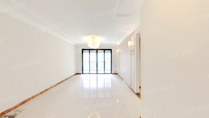 恒大御湖湾C区二手房实景图