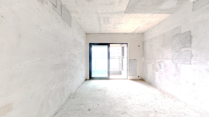 铂钻花园二手房实景图