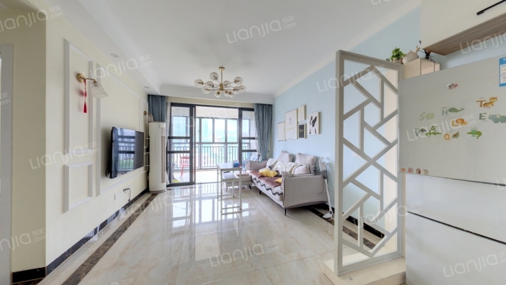 华达颐华庭二手房实景图