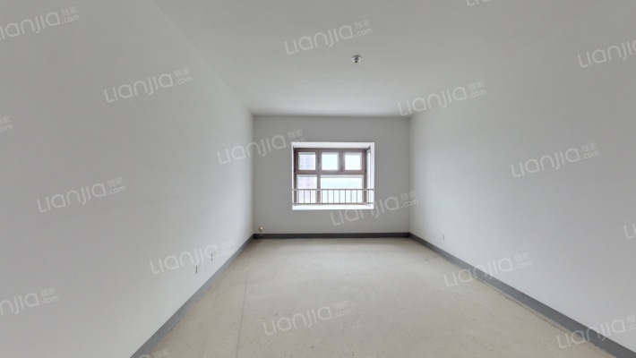 青龙新苑二手房实景图